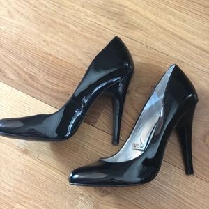 Black Massimo heels